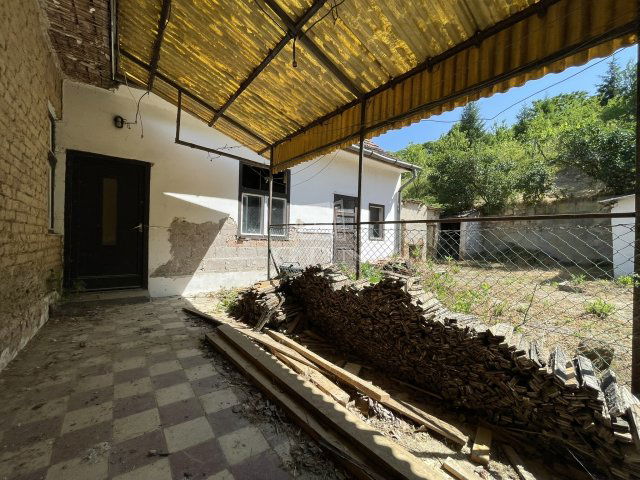 Eladó családi ház, Nőtincsen 35 M Ft, 3 szobás