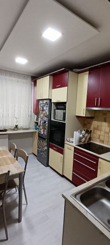 Eladó panellakás, Nyíregyházán, Fazekas János téren 38.9 M Ft