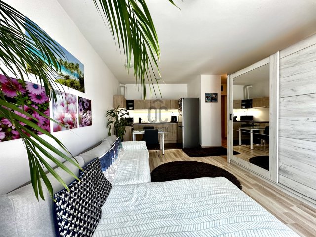 Eladó téglalakás, Budapesten, XIV. kerületben 97 M Ft, 2 szobás