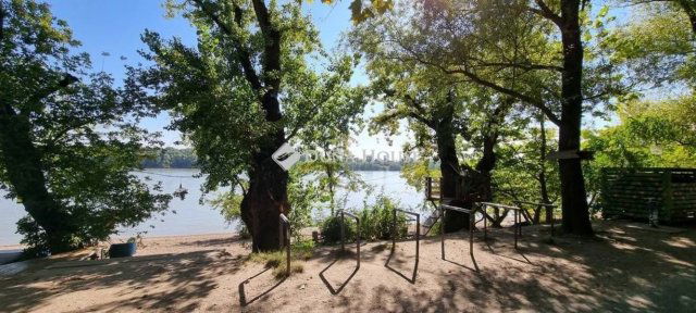 Eladó ikerház, Budapesten, III. kerületben 410 M Ft, 1 szobás