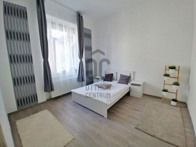 Eladó téglalakás, Budapesten, X. kerületben, Halom utcában