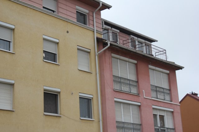 Kiadó téglalakás, albérlet, Kapuváron, Fő téren 170 E Ft / hó