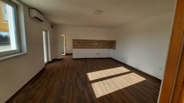 Eladó sorház, Budapesten, XXIII. kerületben, Grassalkovich úton