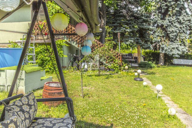 Eladó nyaraló, Balatonalmádiban 58 M Ft, 6 szobás