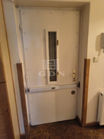 Eladó téglalakás, Budapesten, XIV. kerületben 78.5 M Ft