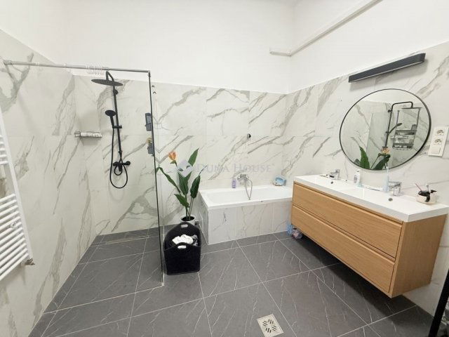 Eladó téglalakás, Budapesten, XIII. kerületben 164 M Ft