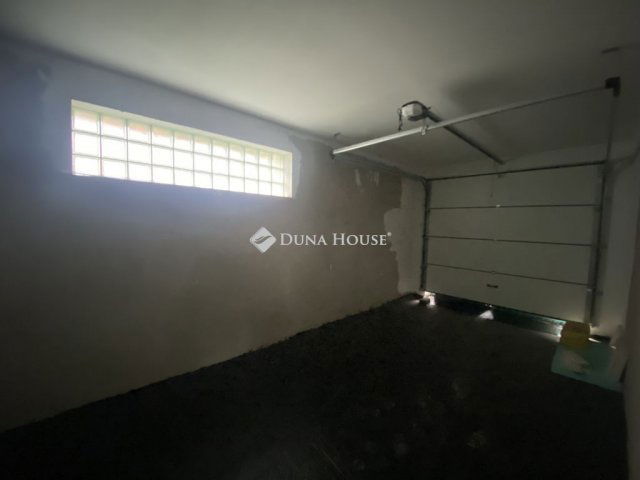 Eladó családi ház, Dabason 92 M Ft, 4 szobás