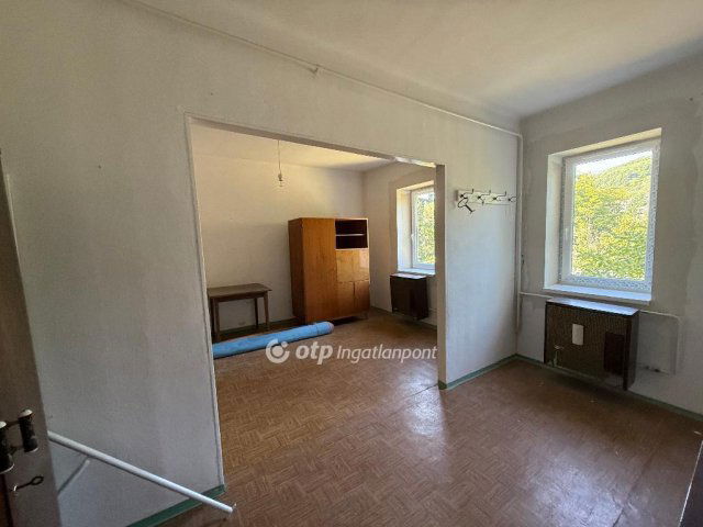 Eladó családi ház, Salgótarjánban 19.5 M Ft, 2 szobás