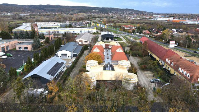 Eladó ipari ingatlan, Keszthelyen 263 M Ft / költözzbe.hu