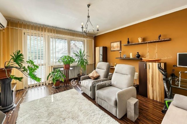 Eladó családi ház, Mezőkövesden 104 M Ft, 4 szobás
