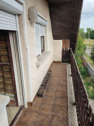 Eladó családi ház, Farmoson 59.9 M Ft, 4 szobás