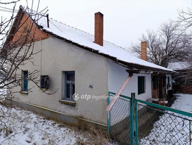 Eladó mezogazdasagi ingatlan, Balástyán 11.5 M Ft, 3 szobás