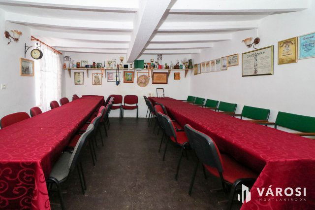 Eladó családi ház, Csongrádon 59 M Ft, 2 szobás