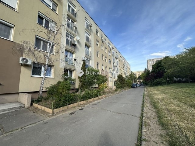 Eladó panellakás, Budapesten, XVII. kerületben 79.5 M Ft