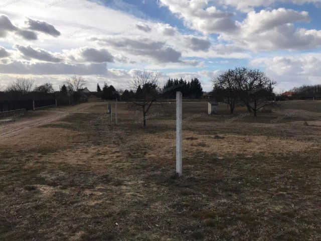 Eladó telek, Kecskeméten 27.3 M Ft / költözzbe.hu