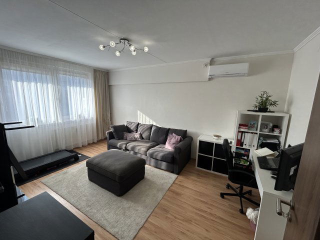 Eladó téglalakás, Debrecenben, Derék utcában 66.9 M Ft