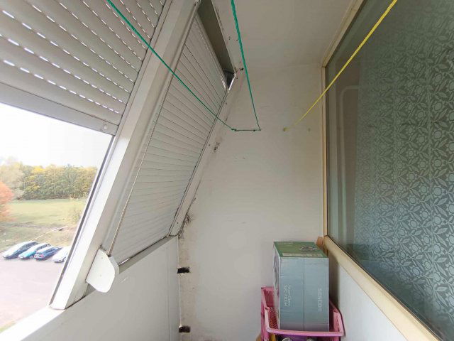 Eladó panellakás, Komlón, Hegyhát utcában 17.9 M Ft, 2+1 szobás