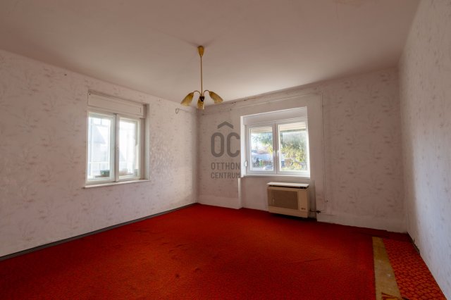 Eladó családi ház, Csókakőn 49.9 M Ft, 3 szobás