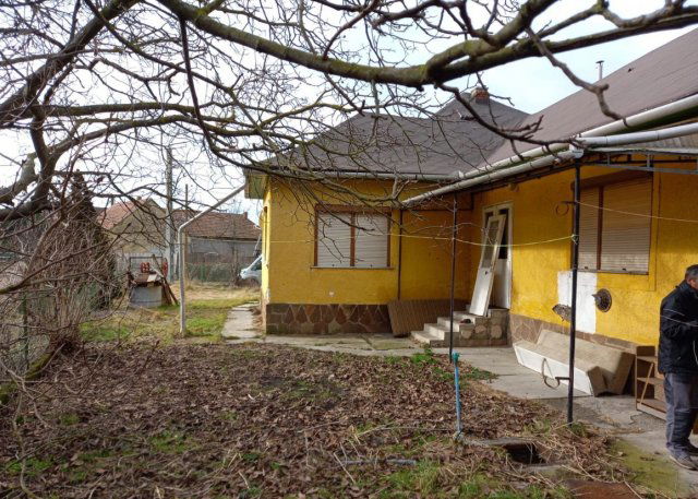 Eladó családi ház, Mezőtárkányon, Móricz Zsigmond úton
