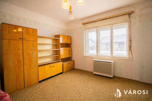 Eladó családi ház, Nagykamaráson 7.5 M Ft, 4 szobás