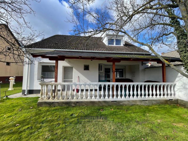 Kiadó családi ház, albérlet, Debrecenben 500 E Ft / hó