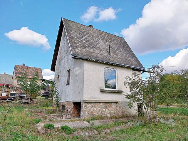 Eladó nyaraló, Császáron 14.9 M Ft, 2 szobás