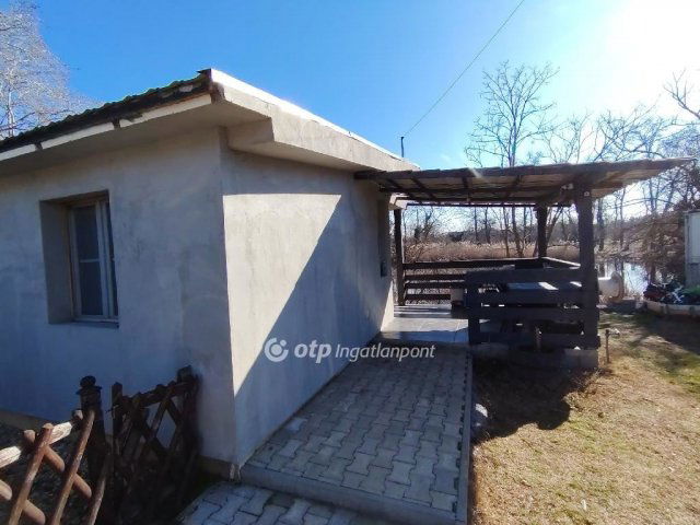 Eladó családi ház, Dömsödön 53.9 M Ft, 3 szobás