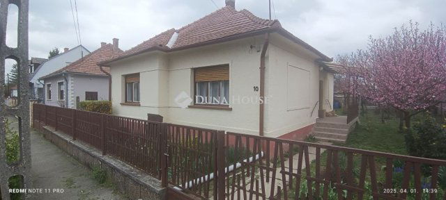Eladó családi ház, Sellyén 26.6 M Ft, 2 szobás