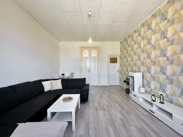 Eladó téglalakás, Budapesten, IX. kerületben, Márton utcában