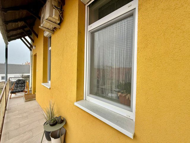 Eladó téglalakás, Sárváron 43 M Ft, 1 szobás