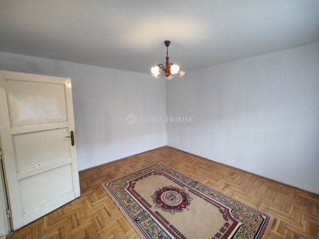 Eladó téglalakás, Budapesten, IX. kerületben 43 M Ft, 2 szobás