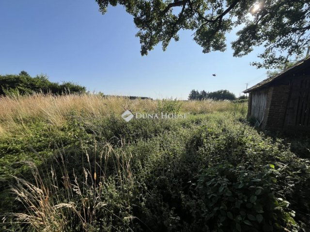 Eladó családi ház, Szőcén 34.9 M Ft, 2 szobás