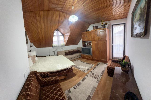 Eladó nyaraló, Hajdúszoboszlón 156 M Ft, 7 szobás