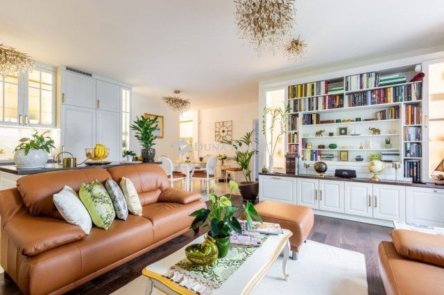 Eladó téglalakás, Budapesten, XII. kerületben 400 M Ft, 4 szobás