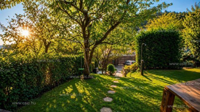 Eladó családi ház, Budaörsön 88.8 M Ft, 1+2 szobás