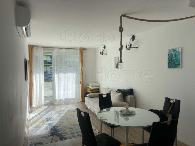 Eladó nyaraló, Siófokon 85 M Ft, 2 szobás / költözzbe.hu