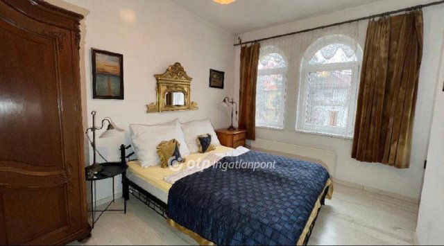 Eladó családi ház, Egerben 149 M Ft, 7 szobás