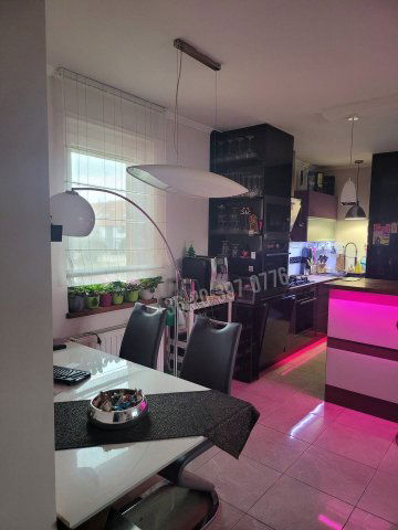 Eladó téglalakás, Győrött 83 M Ft, 3 szobás