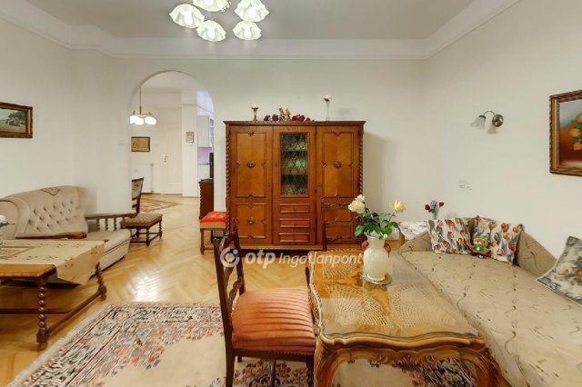 Eladó téglalakás, Budapesten, II. kerületben 99.9 M Ft