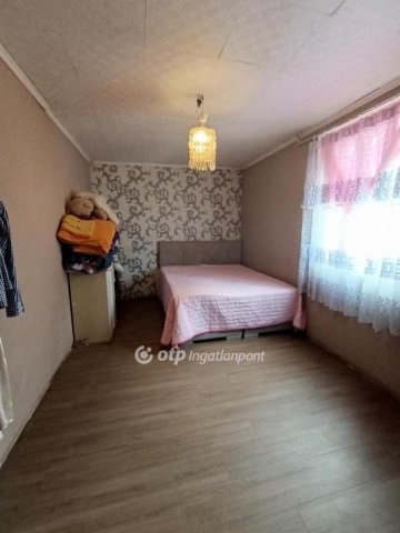 Eladó családi ház, Érden 46.9 M Ft, 3 szobás