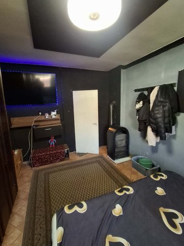 Eladó téglalakás, Taron 16.5 M Ft, 2+1 szobás