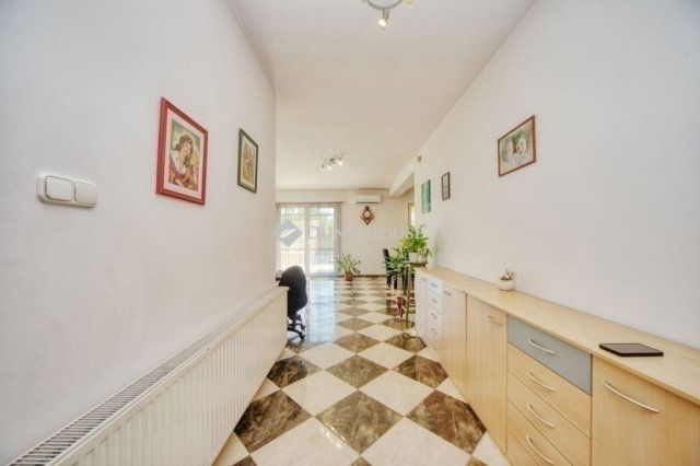 Eladó családi ház, Gyálon 132.9 M Ft, 4 szobás