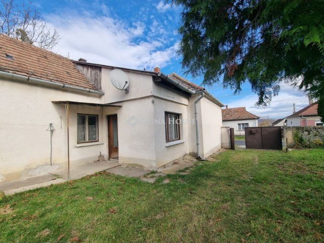 Eladó családi ház, Zalaszántón 18.5 M Ft, 2 szobás