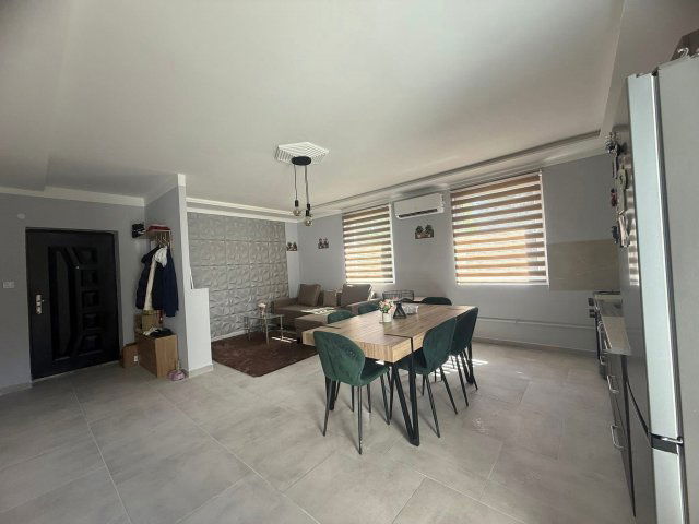 Eladó családi ház, Szegeden 105 M Ft, 3 szobás