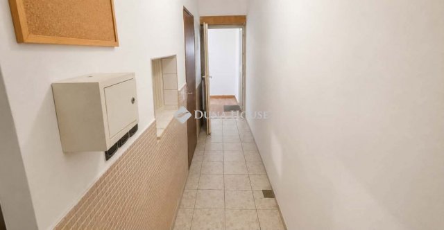 Eladó családi ház, Sárváron 45 M Ft, 1 szobás