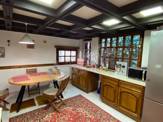 Kiadó családi ház, albérlet, II. kerületben, Homokóra utcában