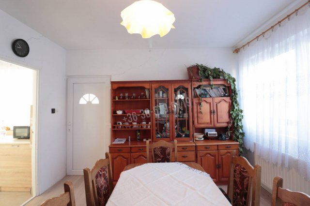 Eladó családi ház, Nagyszénáson 26 M Ft, 4 szobás