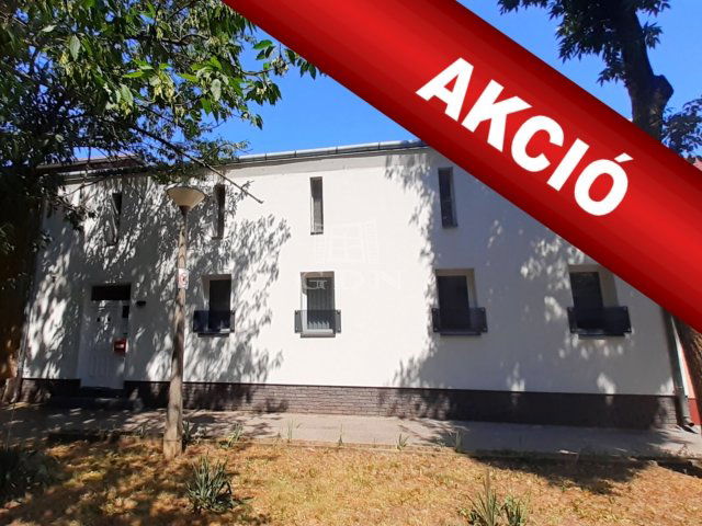 Eladó sorház, Debrecenben 218.9 M Ft, 6 szobás