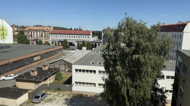 Eladó iroda, Miskolcon 19.9 M Ft, 3 szobás / költözzbe.hu