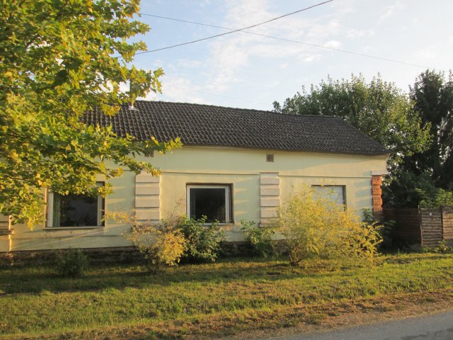 Eladó családi ház, Gerdén 8.9 M Ft, 3 szobás